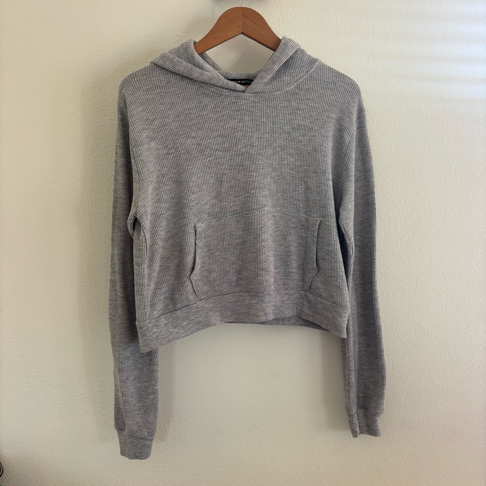 🌊🌴🧸Brandy Melville Heather Gray Waffle Cropped Hoodie